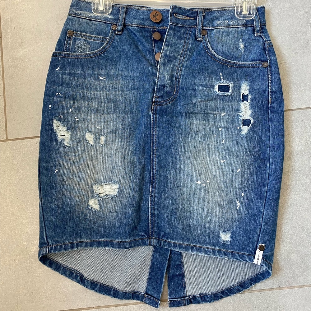 Distressed denim skirt by One Teaspoon In excellent condition